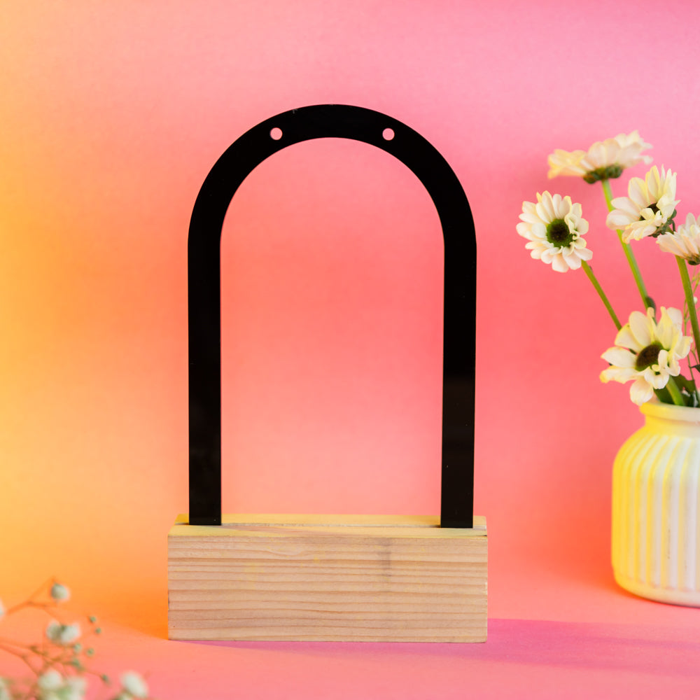 TYL ™ Classic Arc Earring Display Stand with Natural Wooden Base