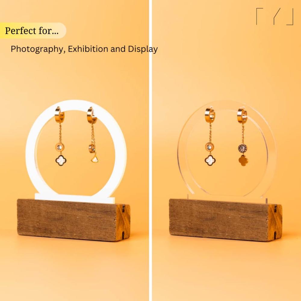 TYL Minimalist Circle Earring Holder with Natural Wooden Base