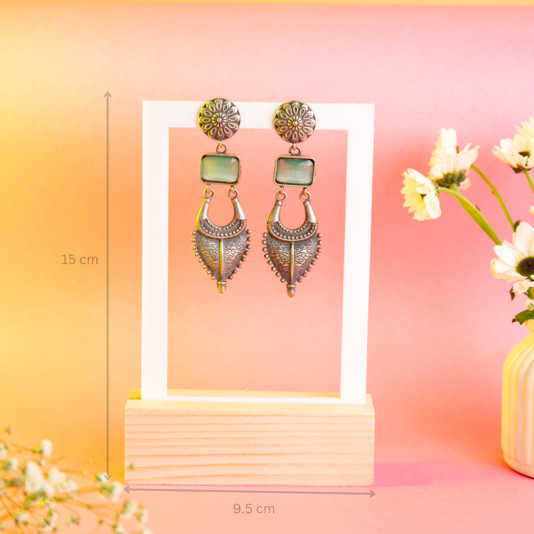 TYL Acrylic Rectangle Earring Frame with Natural Wooden base