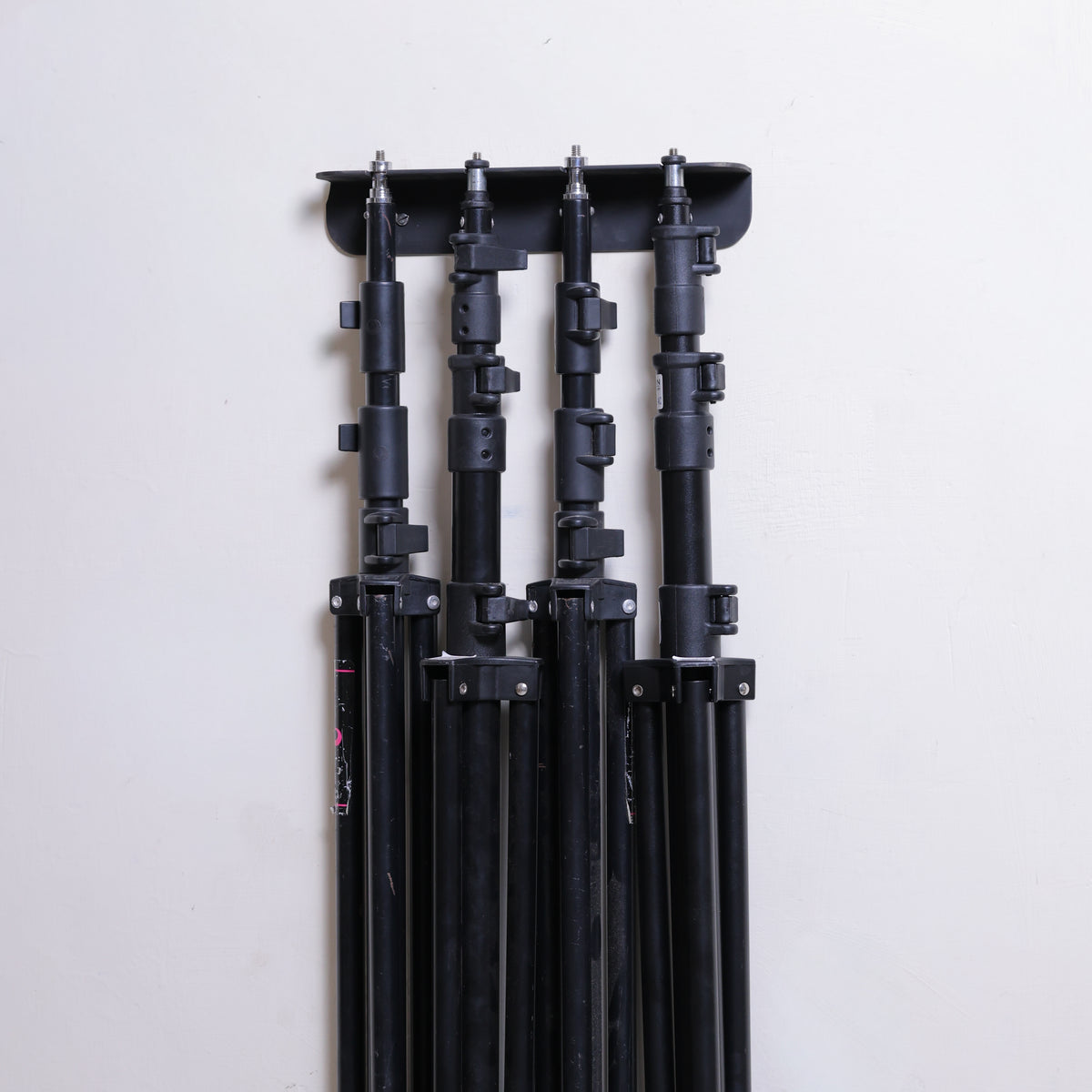 TYL 4-in-1 Light Stand Wall Mount