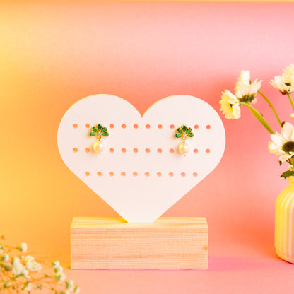 TYL Acrylic heart earring jewelry holder with natural wooden base