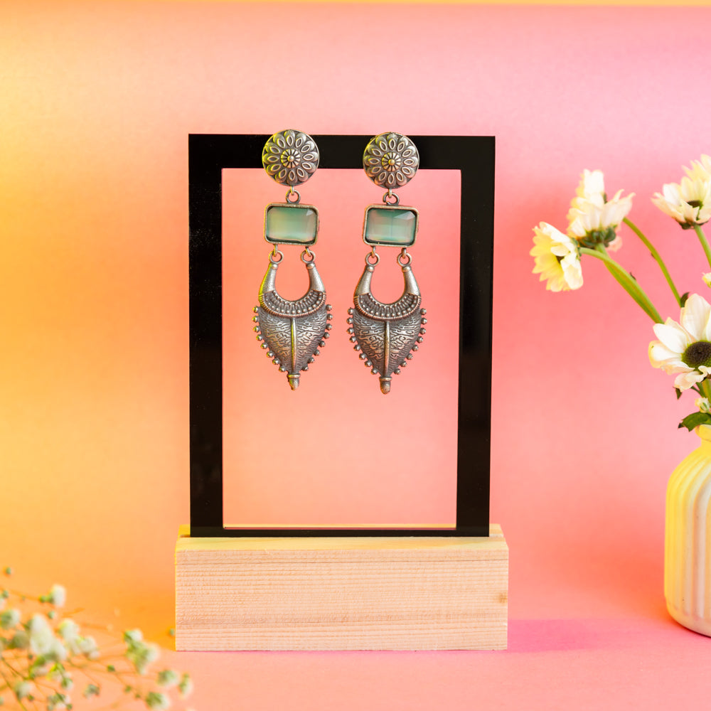 TYL Acrylic Rectangle Earring Frame with Natural Wooden base