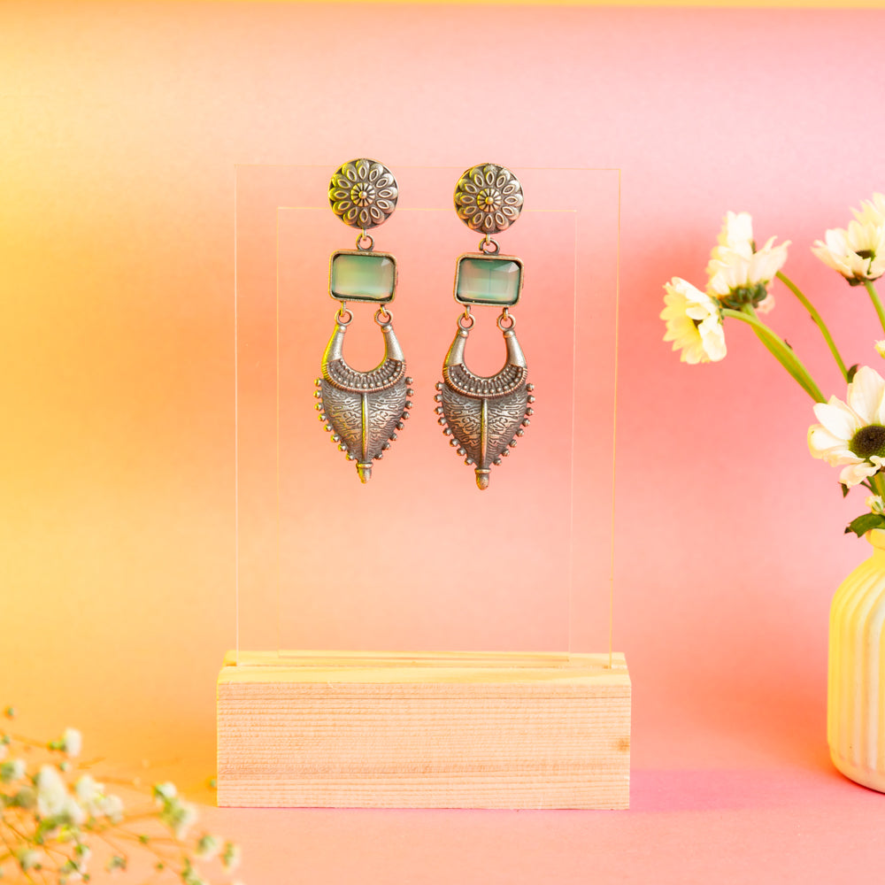 TYL Acrylic Rectangle Earring Frame with Natural Wooden base