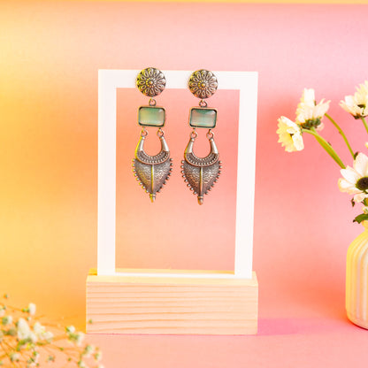 TYL Acrylic Rectangle Earring Frame with Natural Wooden base