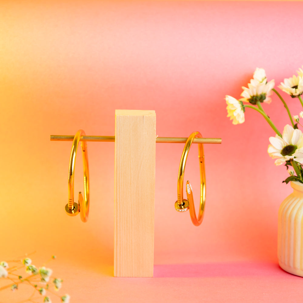 TYL Wooden Bangle Display Stand – Adjustable Copper Rod Set of 2